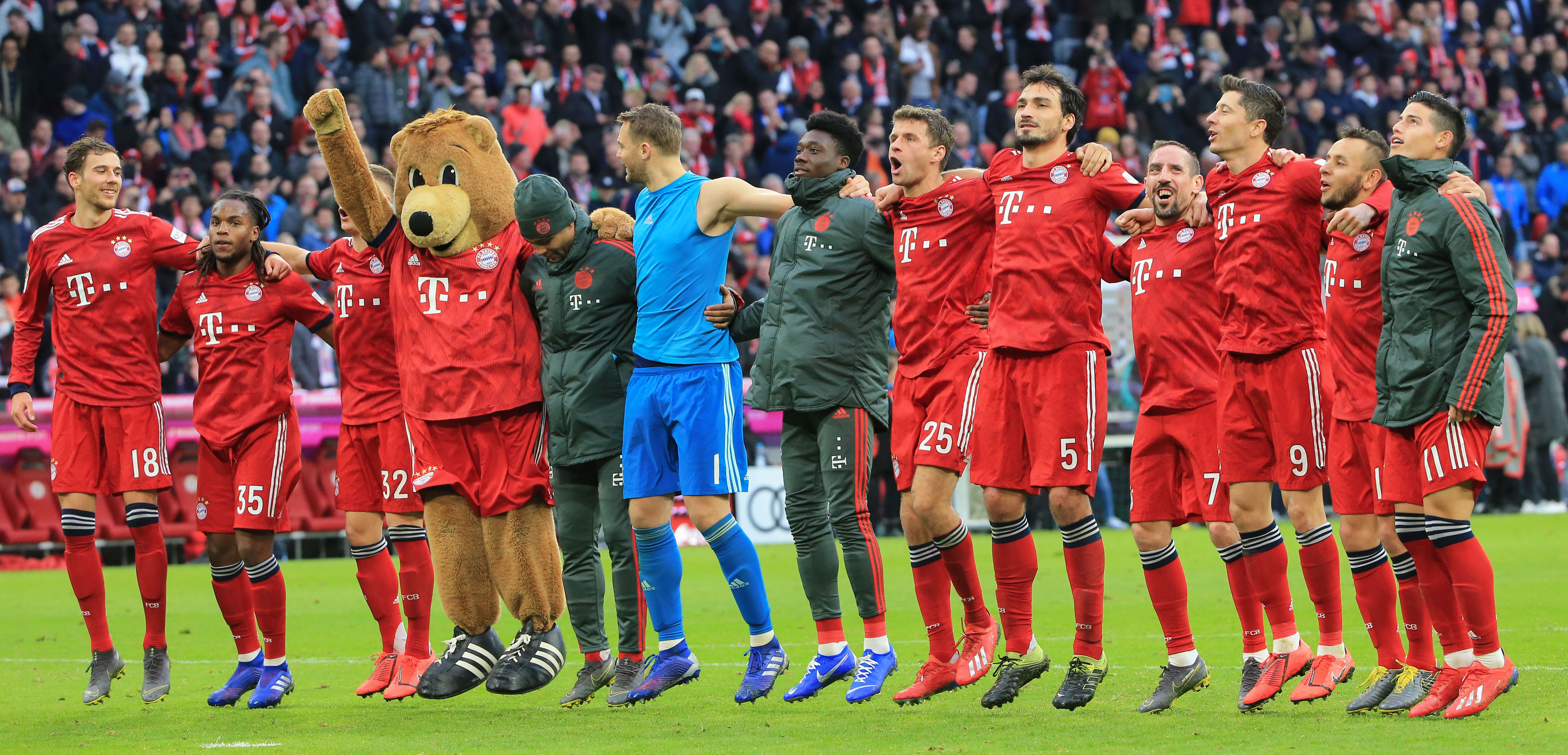 能顶住吗？枪手挺进英联杯4前后赛程拉满，新年后40天内需踢12场（挺进联赛杯四强，枪手新年40天将战12场，魔鬼赛程来袭还能扛住吗？）