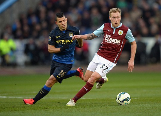 皇马vs曼城首发：姆巴佩替补！哈兰德、维尼修斯、福登均在列