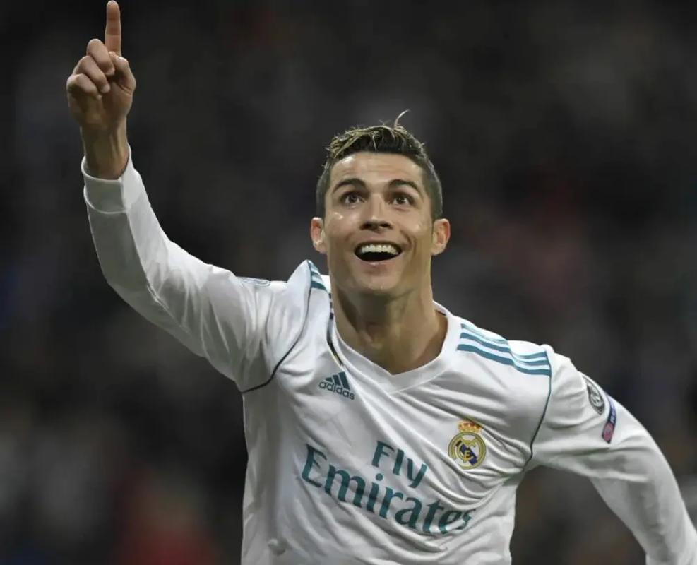 约克：曼联应多给年轻人机会，谢什科受伤奥比应该获得机会