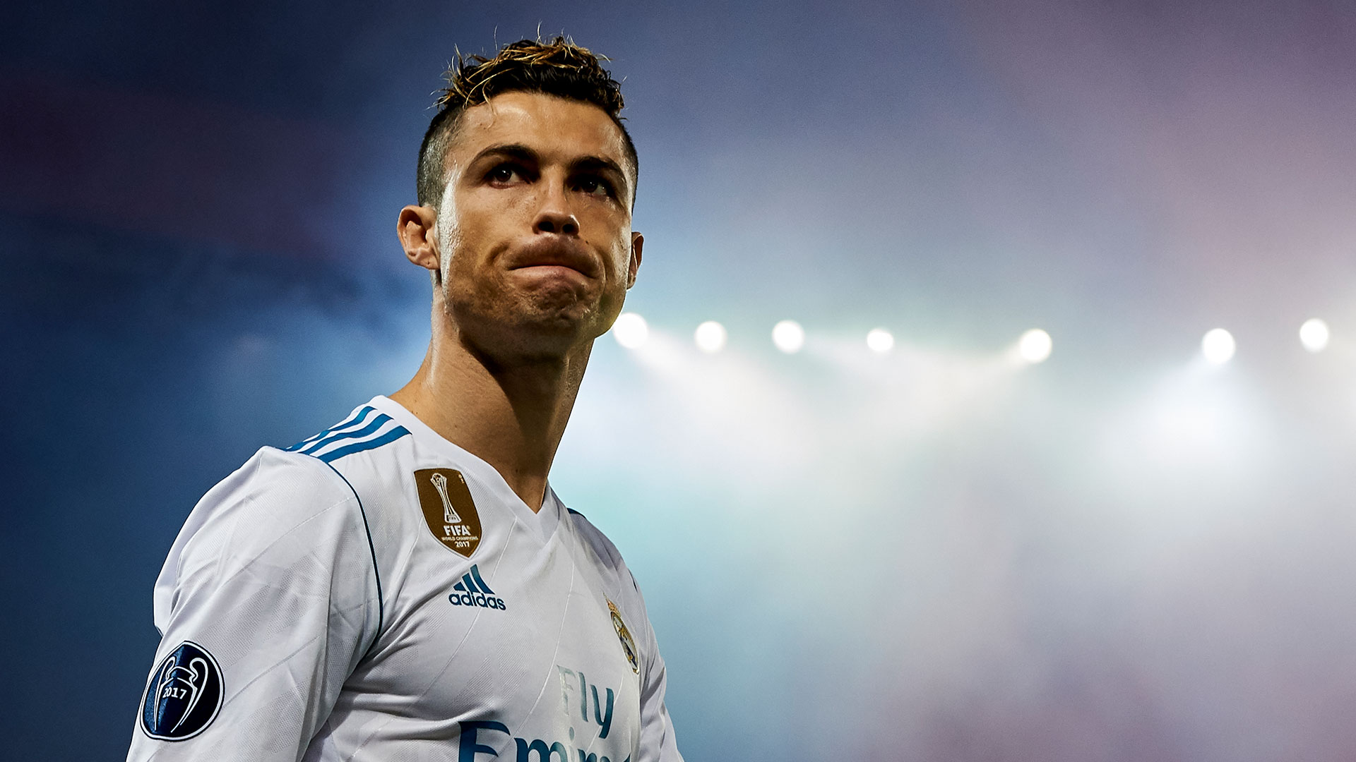 凯夫伦：圣诞节我要送我哥尤文球衣，尤文是意大利最佳俱乐部（凯夫伦：圣诞将送哥哥一件尤文球衣，尤文是意大利最佳俱乐部）