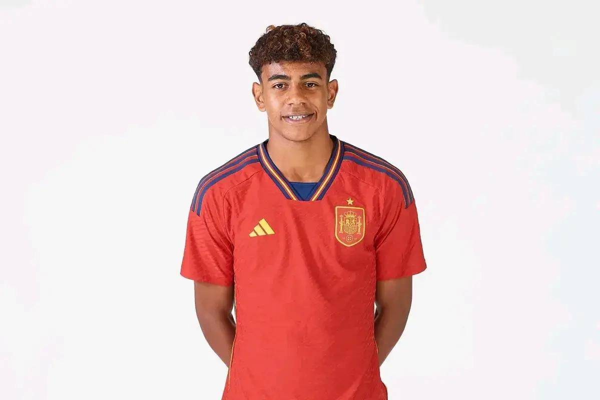 詹俊：感觉意大利能赢北爱尔兰，但能否过威尔士或波黑不好说